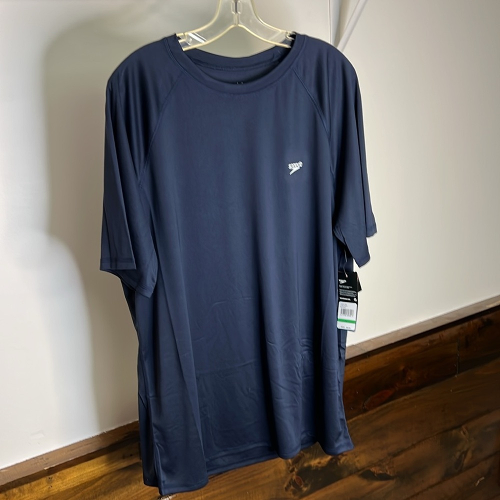 NWT Speedo‎ Men's Navy Blue Shirt- L